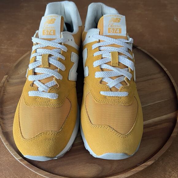 New Balance 574 Yellow White Suede Classic Running Shoes Sneakers Men's 10.5 - Picture 14 of 16
